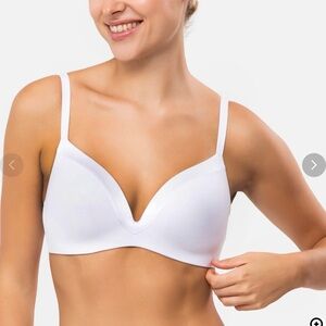 Underoutfit The Satin Grace 3D Molded style 1258 large white